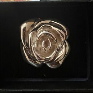 Vintage Susan Summers Rose Ring